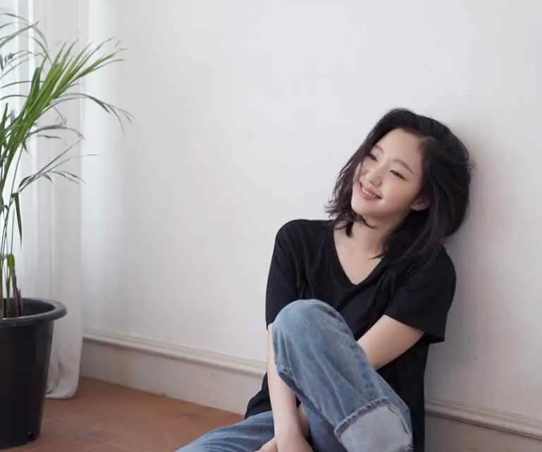 Kim Go Eun - kim-go-eun-sexy-30.webp